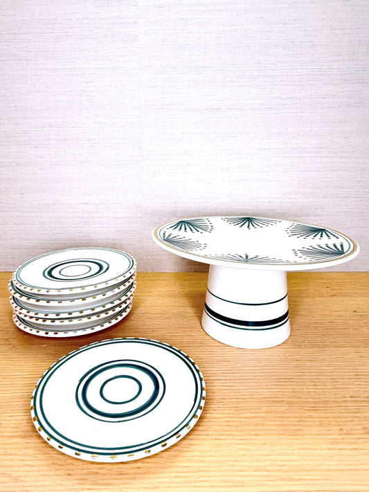 Cake stand