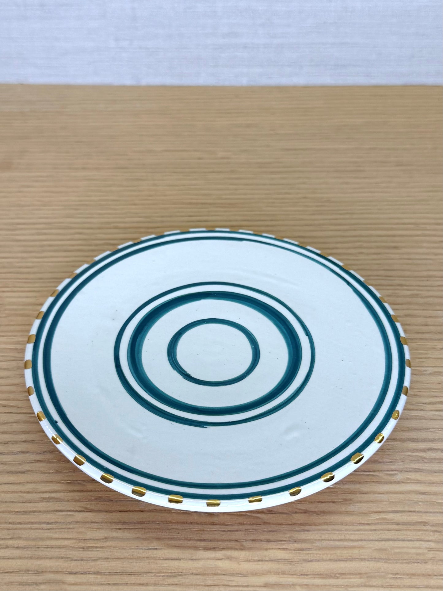 Side plate