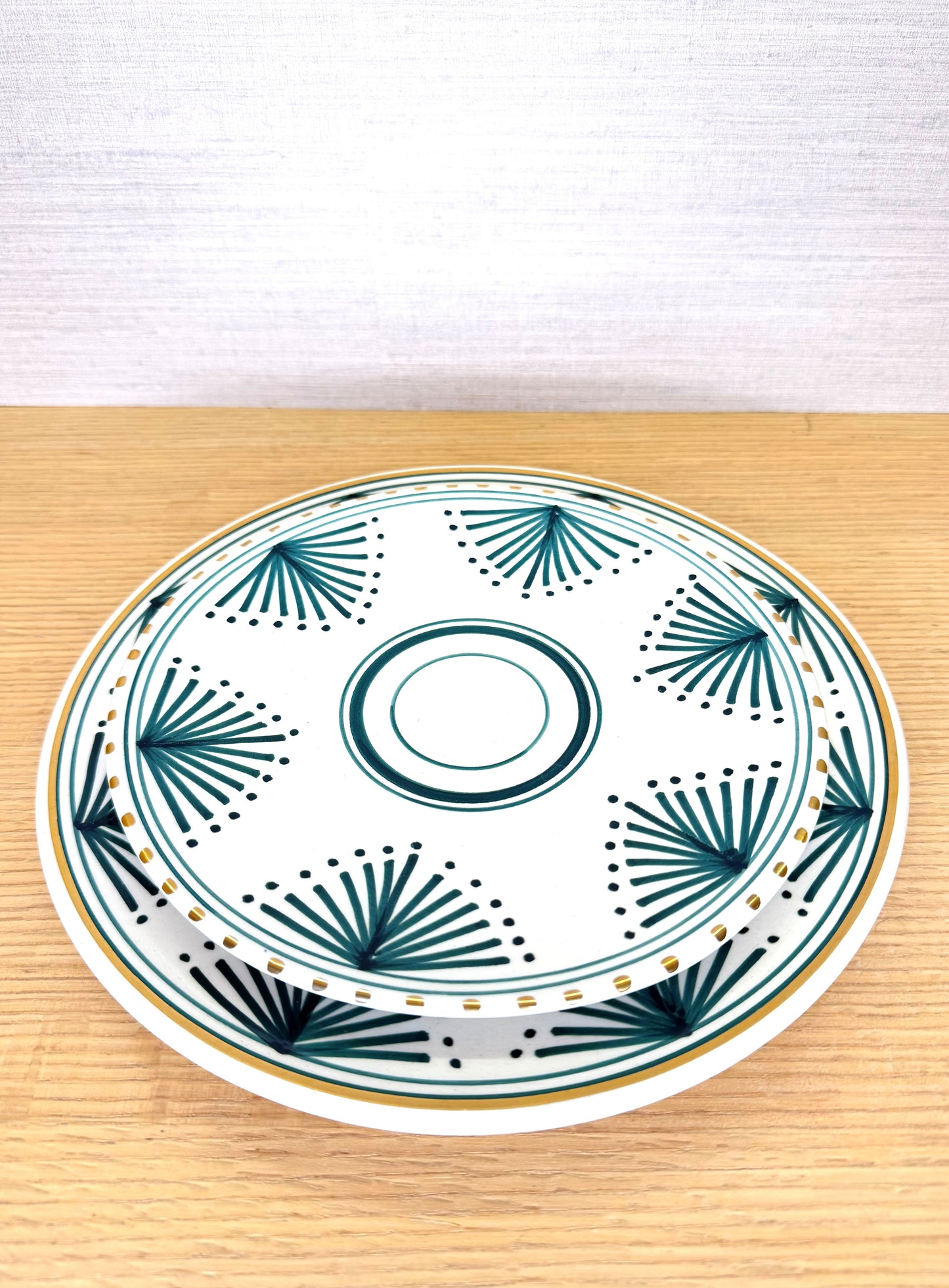 Dinner plate